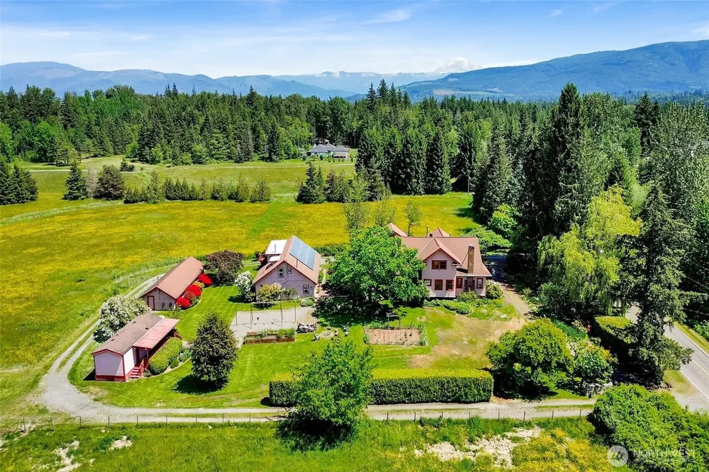 1478 Kelly Road Bellingham WA 98226