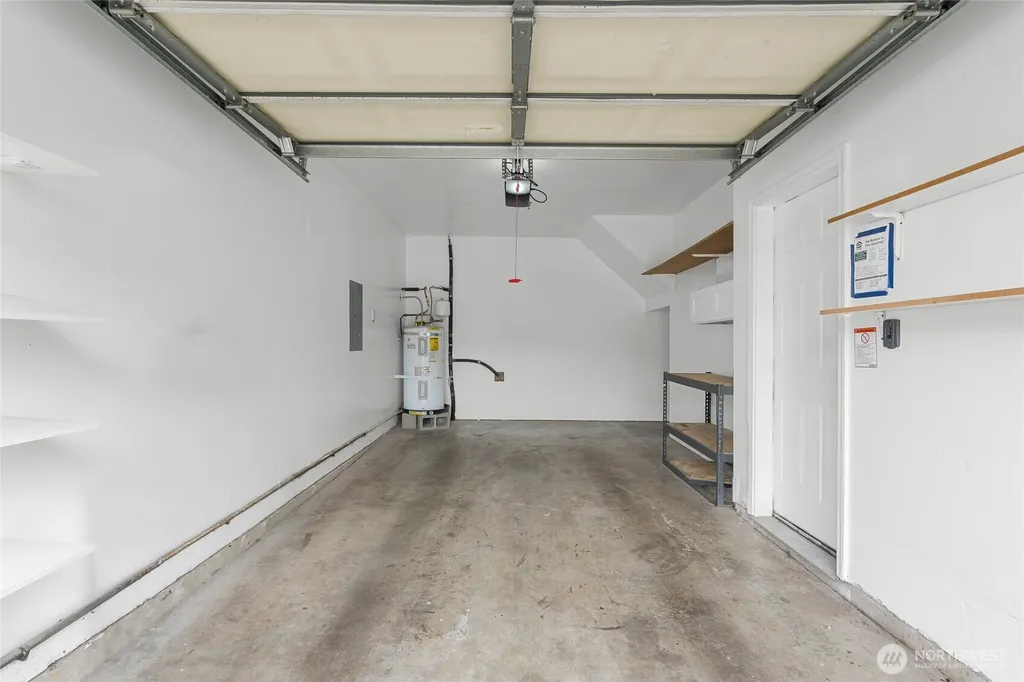23606 55th Avenue S Kent WA 98032