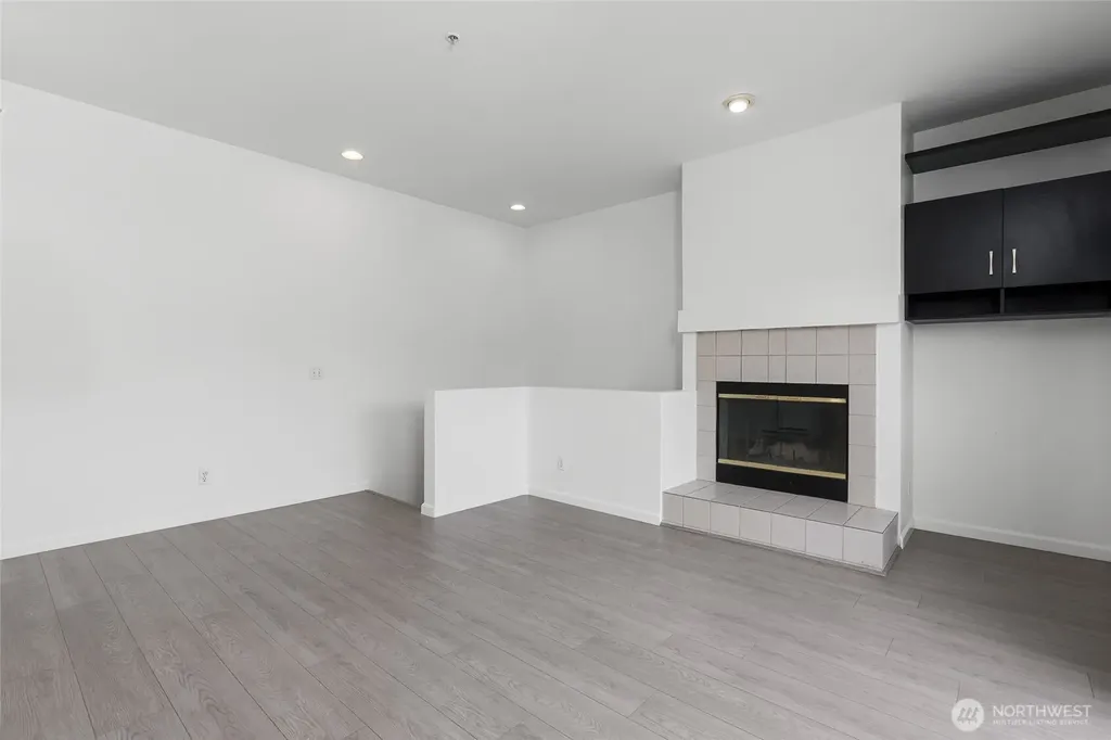 23606 55th Avenue S Kent WA 98032