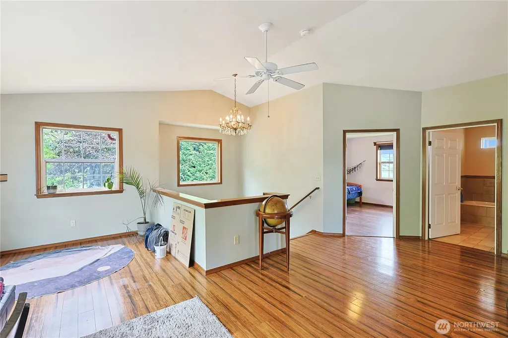447 Boistfort Road Curtis WA 98538