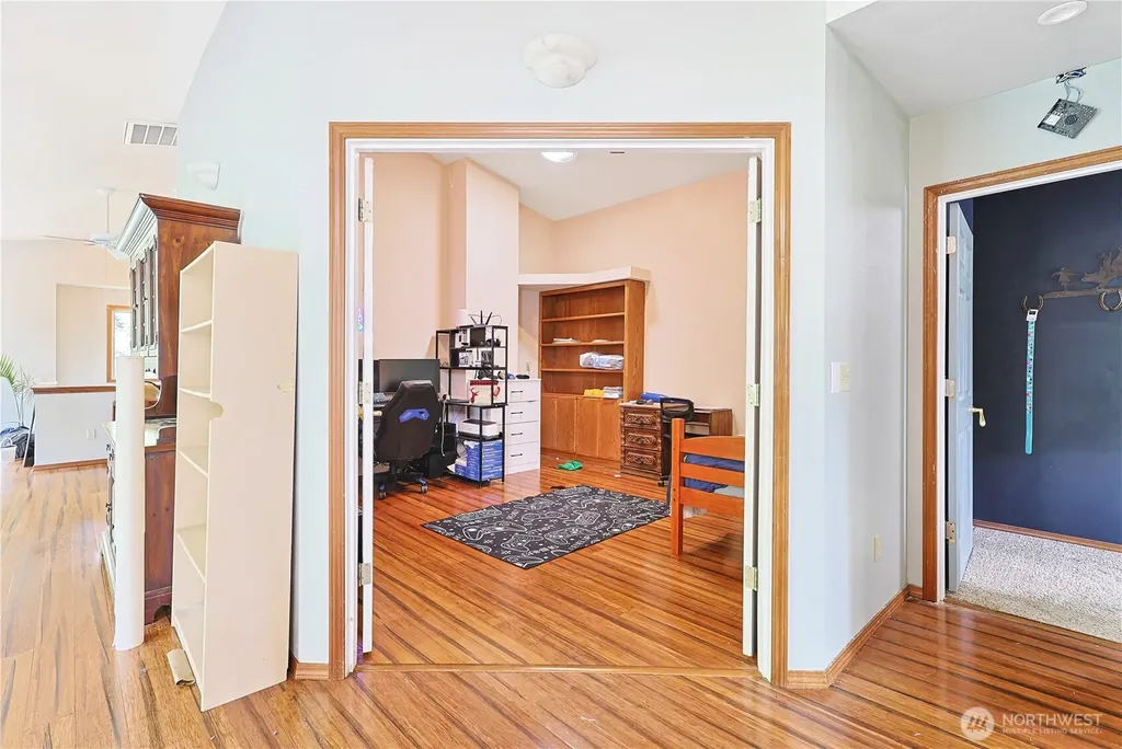447 Boistfort Road Curtis WA 98538