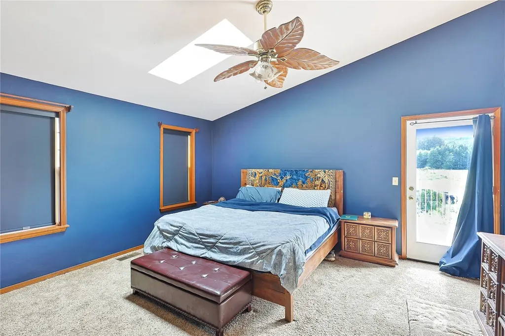 447 Boistfort Road Curtis WA 98538