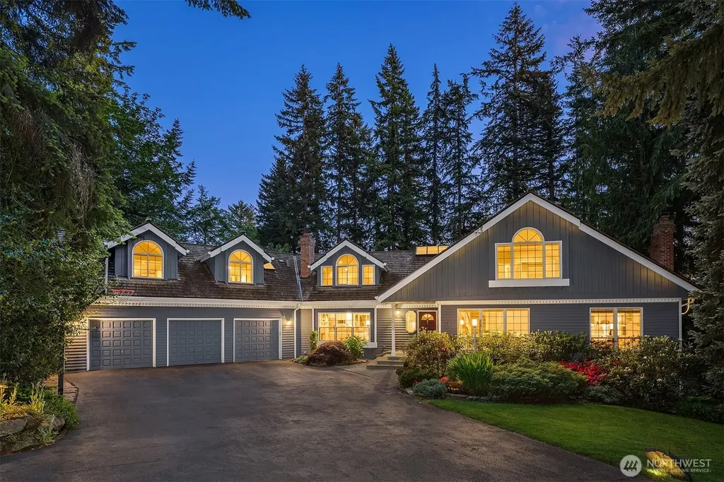 2609 208th Avenue SE Sammamish WA 98075