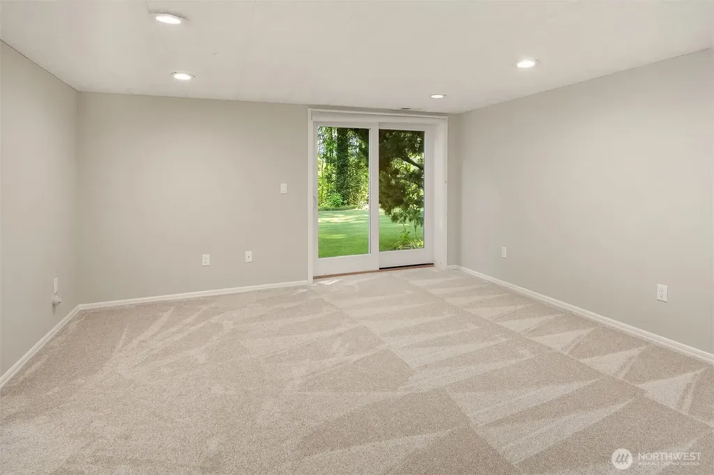 2609 208th Avenue SE Sammamish WA 98075