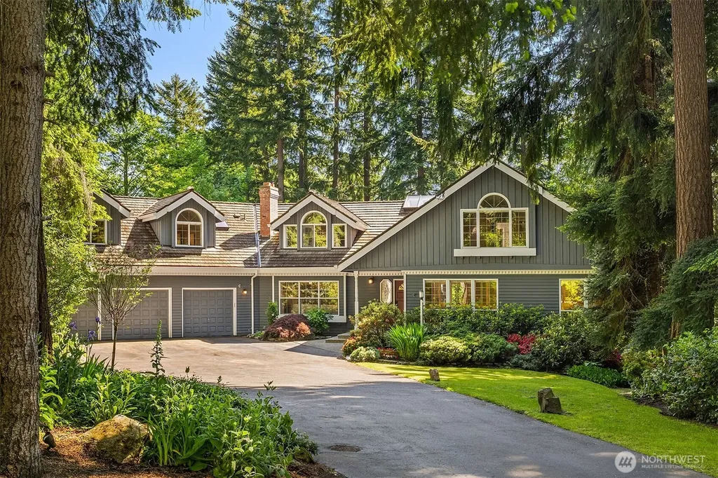 2609 208th Avenue SE Sammamish WA 98075