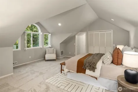 2609 208th Avenue SE Sammamish WA 98075