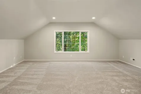 2609 208th Avenue SE Sammamish WA 98075