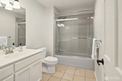 2609 208th Avenue SE Sammamish WA 98075