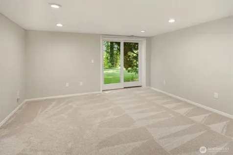 2609 208th Avenue SE Sammamish WA 98075