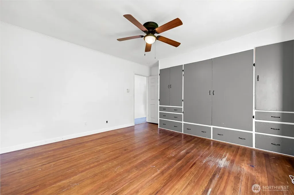 406 W Main Street Everson WA 98247