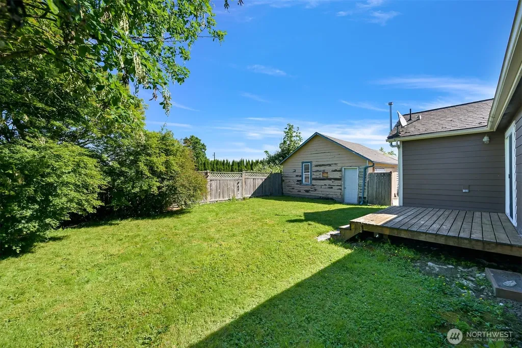 406 W Main Street Everson WA 98247