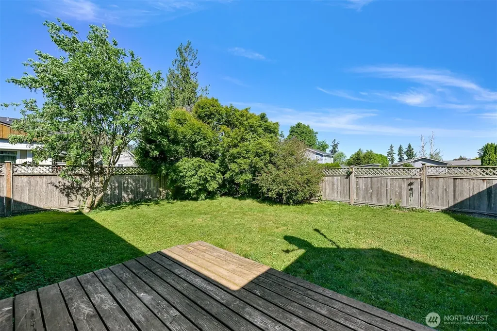 406 W Main Street Everson WA 98247