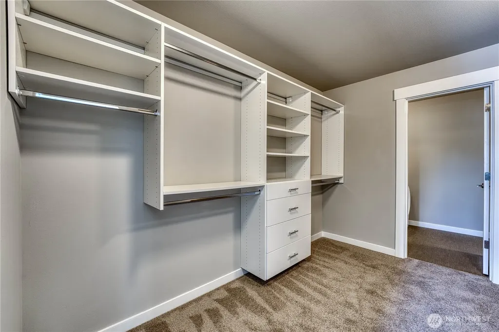 20819 9th Place W Lynnwood WA 98036