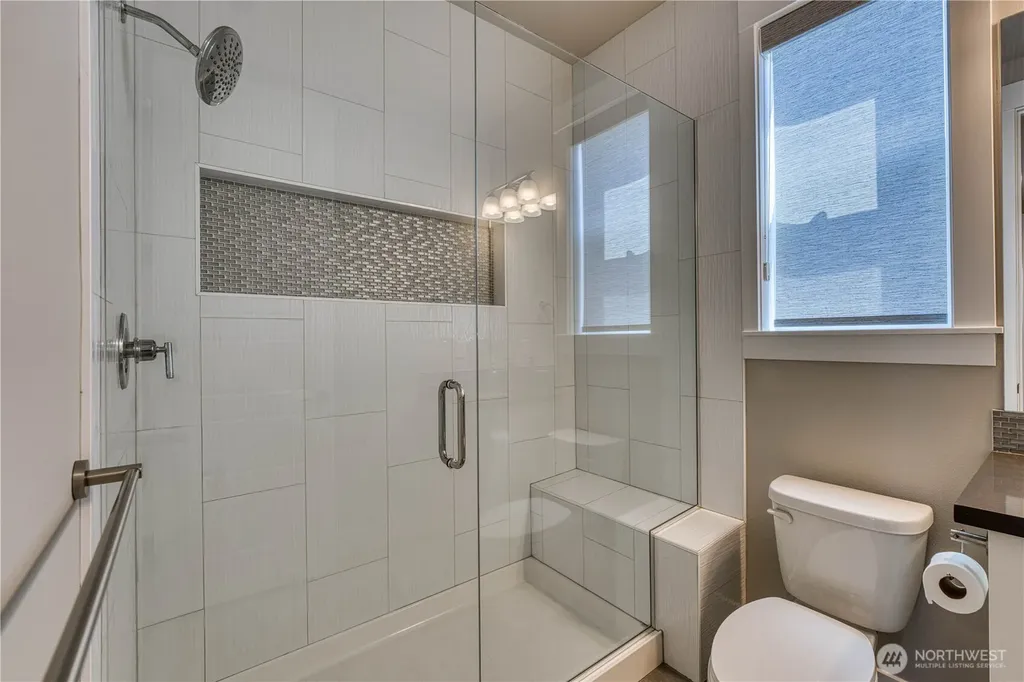 20819 9th Place W Lynnwood WA 98036