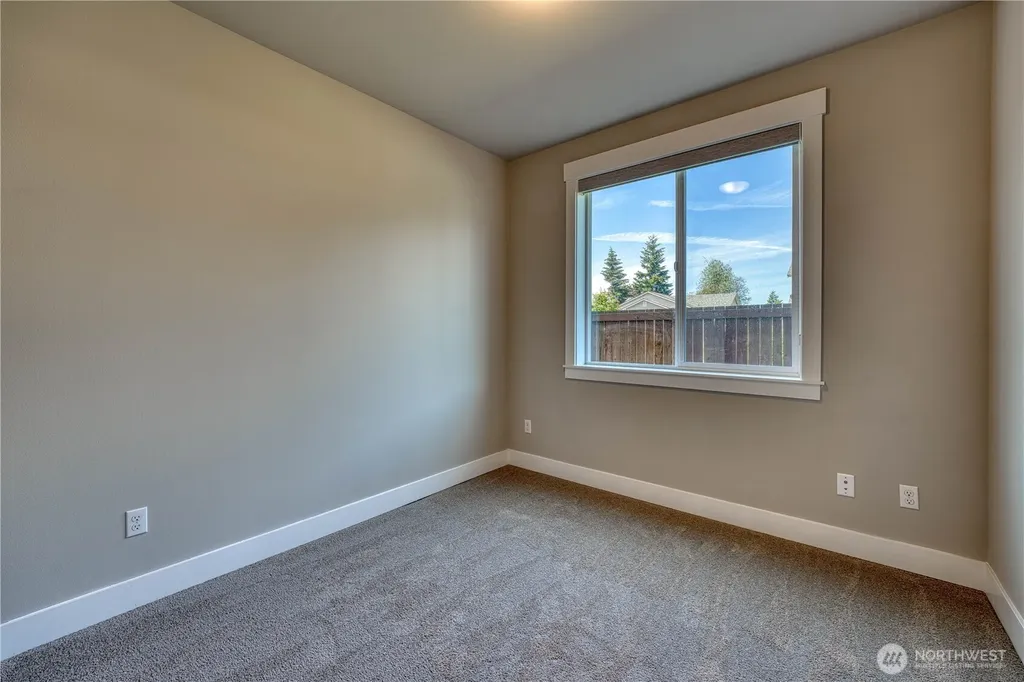 20819 9th Place W Lynnwood WA 98036