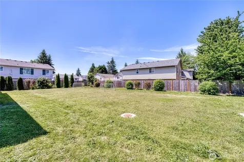20819 9th Place W Lynnwood WA 98036