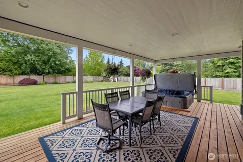 2111 215th Avenue E Lake Tapps WA 98391