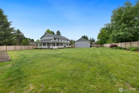 2111 215th Avenue E Lake Tapps WA 98391