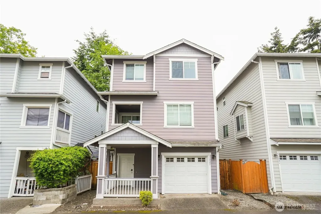 11727 12th Avenue W Everett WA 98204