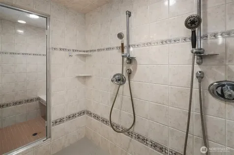 11317 SE 77th Place Newcastle WA 98056