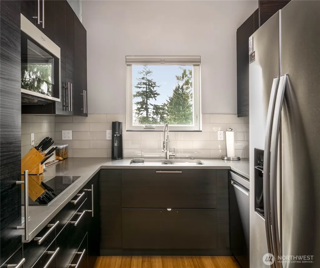 122 8th Avenue Kirkland WA 98033