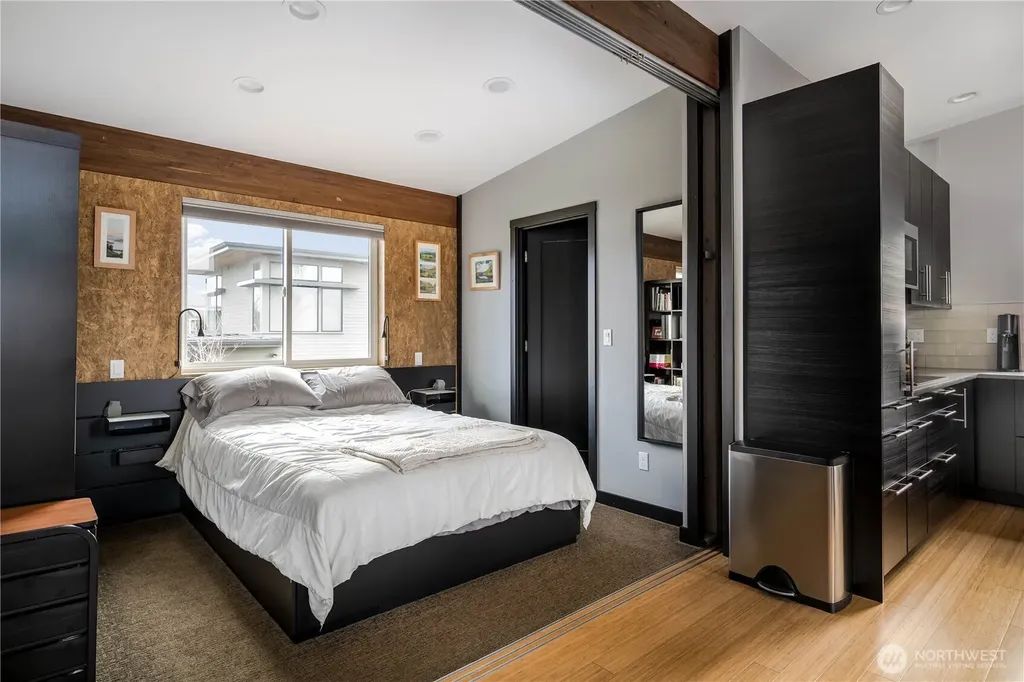 122 8th Avenue Kirkland WA 98033