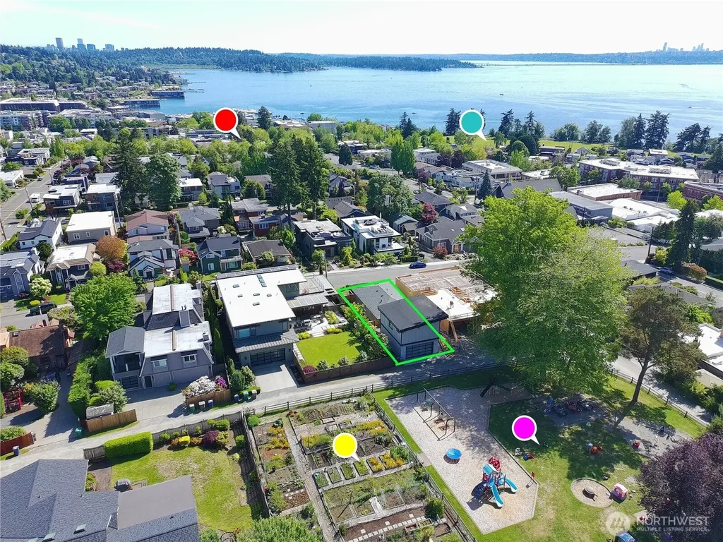 122 8th Avenue Kirkland WA 98033