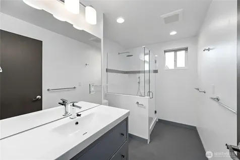 122 8th Avenue Kirkland WA 98033