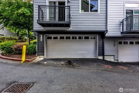 2129 NW Talus Drive Issaquah WA 98027