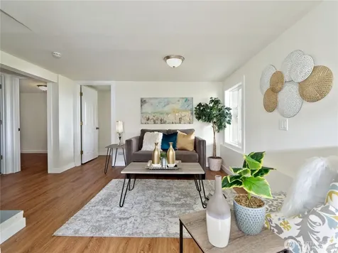 5029 29th Ave S Seattle WA 98108
