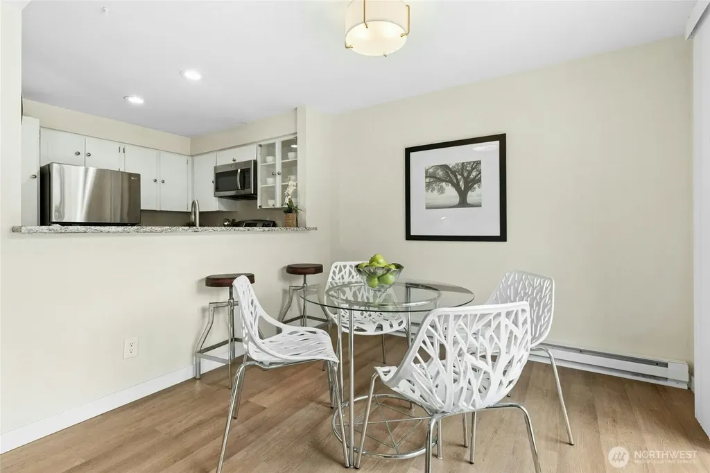 14727 NE 35th Street Bellevue WA 98007