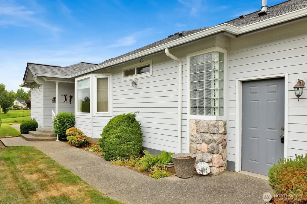 144 W Maberry Drive Lynden WA 98264