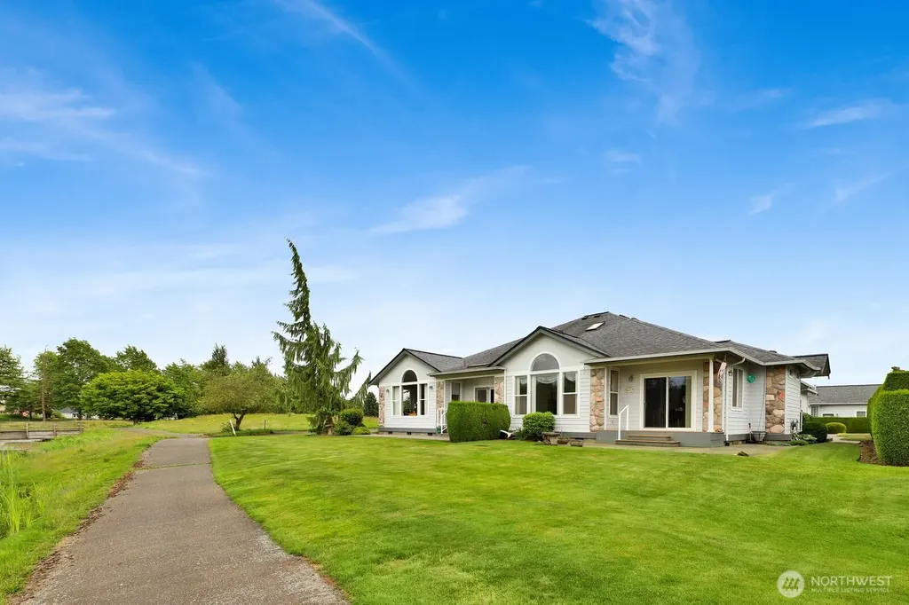 144 W Maberry Drive Lynden WA 98264