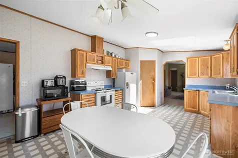 3621 132nd Street E Tacoma WA 98446