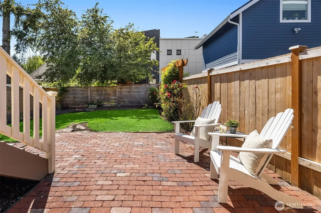 6051 6th Avenue NW Seattle WA 98107