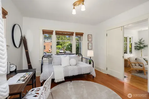 6051 6th Avenue NW Seattle WA 98107