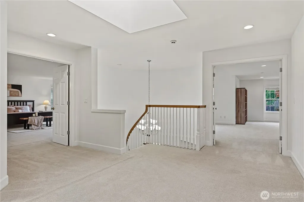 813 275th Place SE Sammamish WA 98075