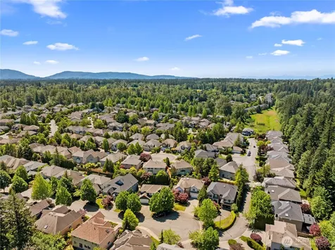 813 275th Place SE Sammamish WA 98075