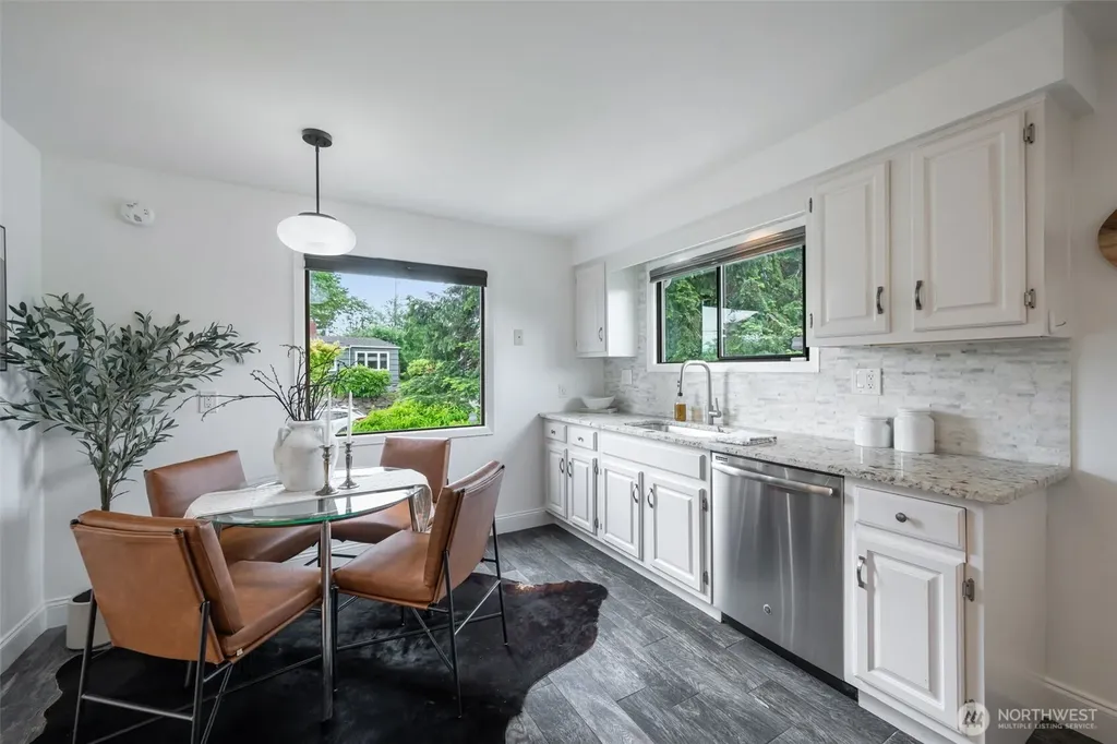 1305 SW Cambridge Street Seattle WA 98106