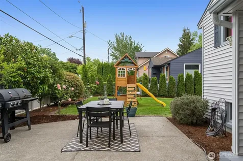 1305 SW Cambridge Street Seattle WA 98106