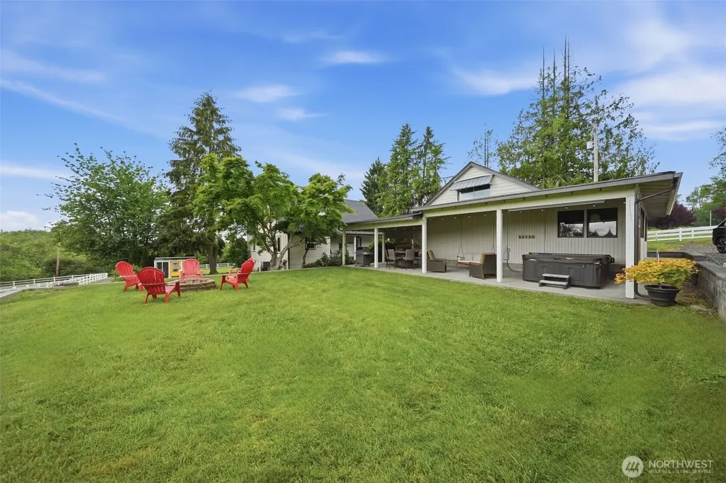 7033 153rd Avenue SE Snohomish WA 98290