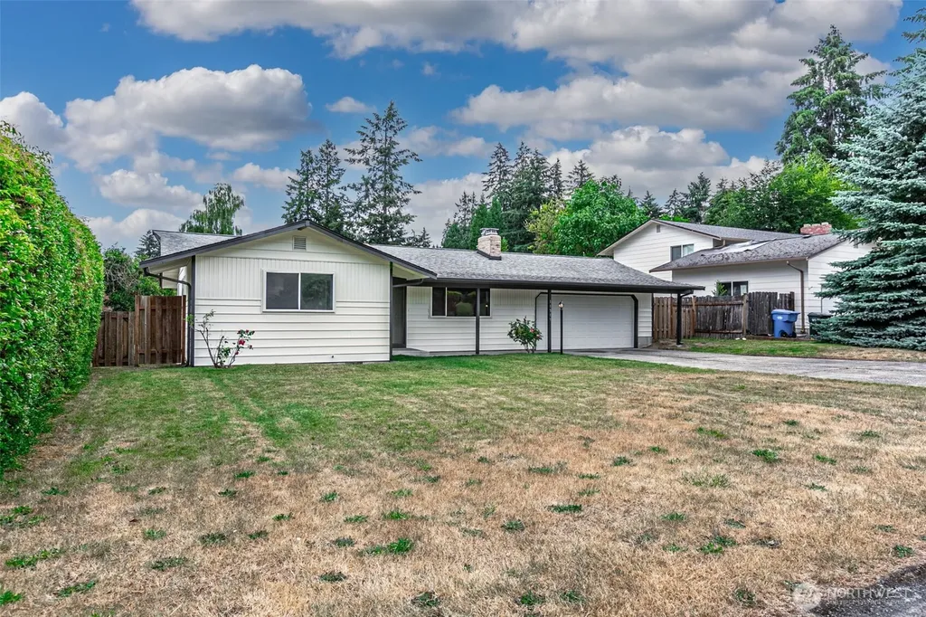 11319 107th Street SW Tacoma WA 98498