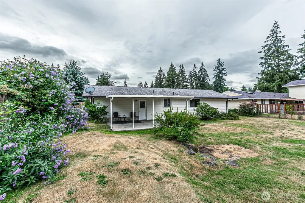 11319 107th Street SW Tacoma WA 98498