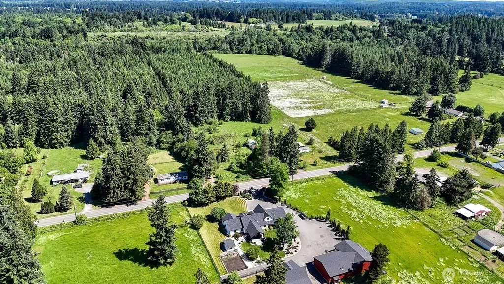 9824 James Road SW Rochester WA 98579