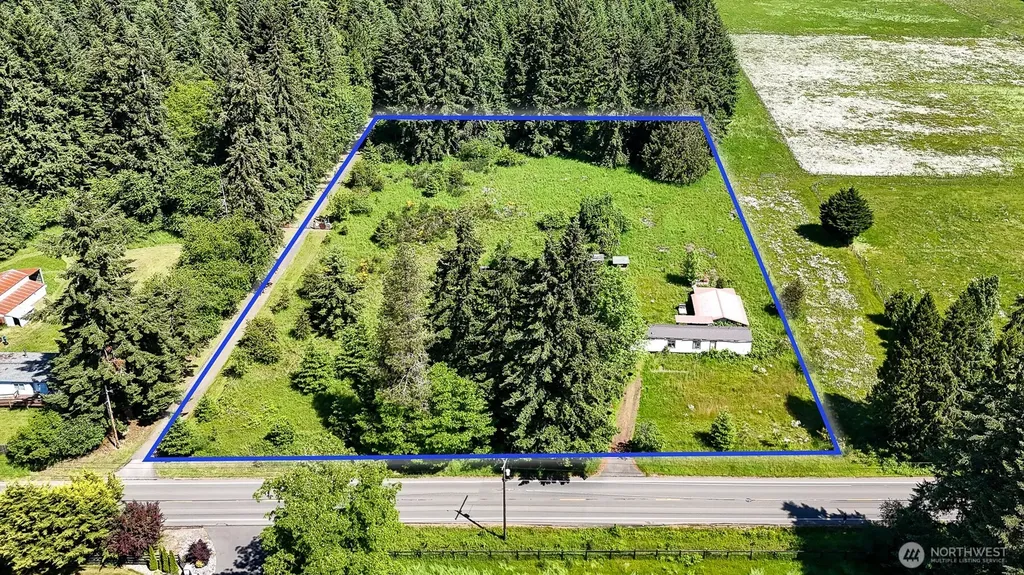 9824 James Road SW Rochester WA 98579