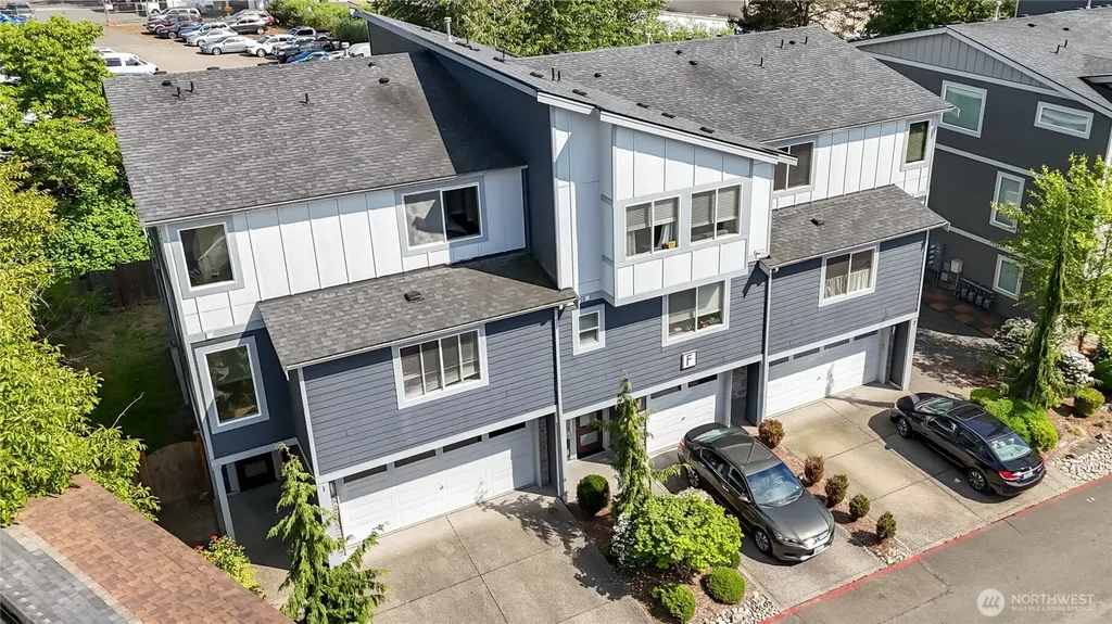 16611 48th Avenue W Edmonds WA 98026