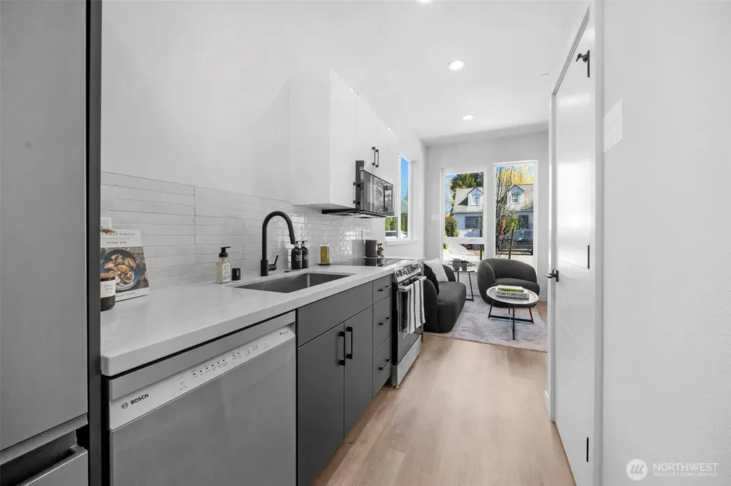 6722 Corson Avenue S Seattle WA 98108