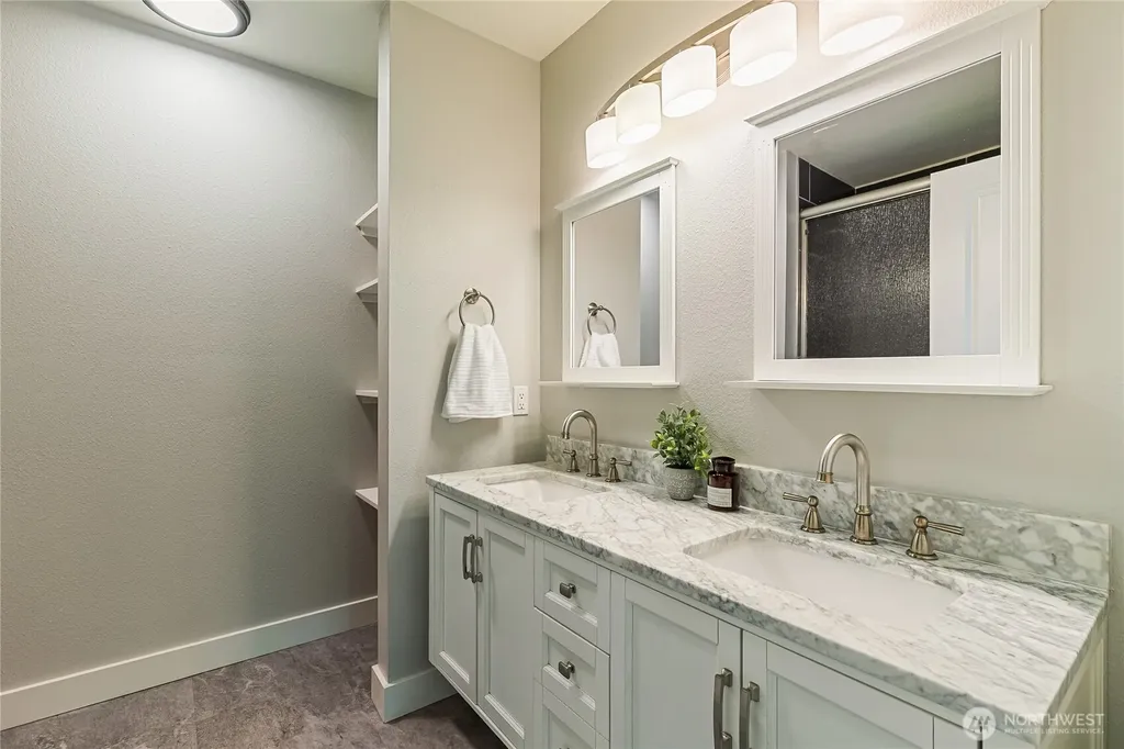1864 19th Street Court Lynden WA 98264