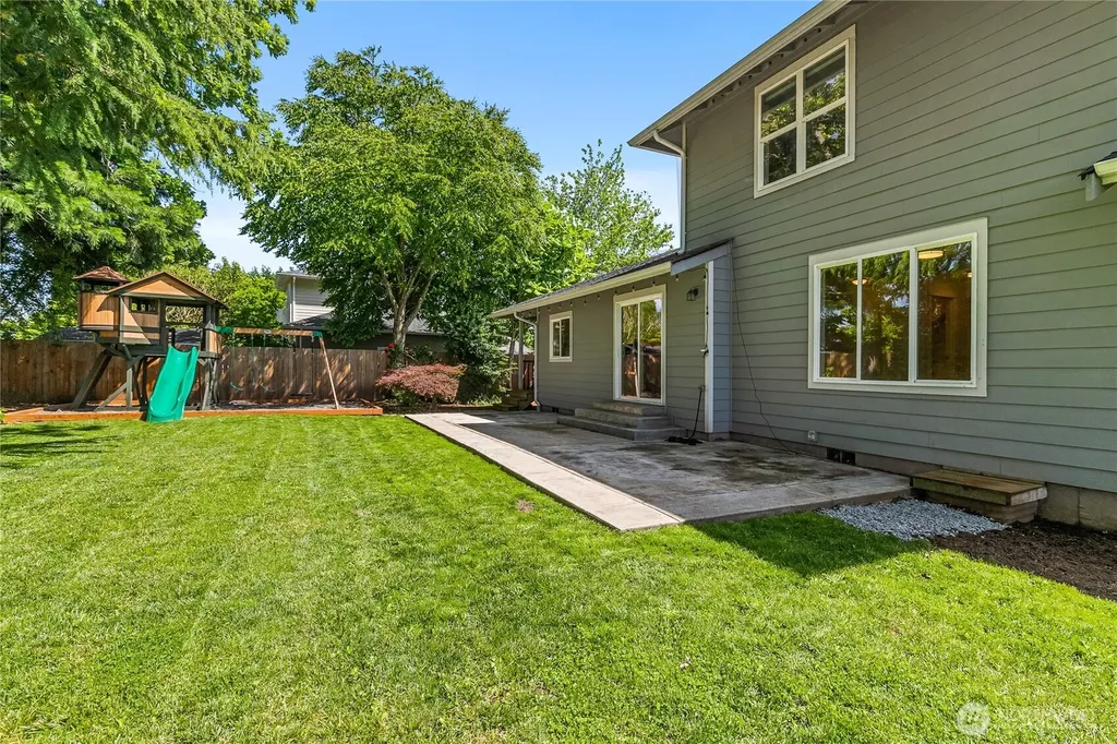 1864 19th Street Court Lynden WA 98264