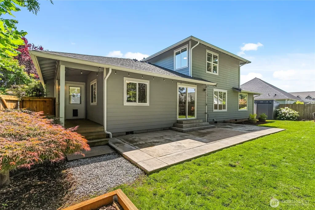 1864 19th Street Court Lynden WA 98264